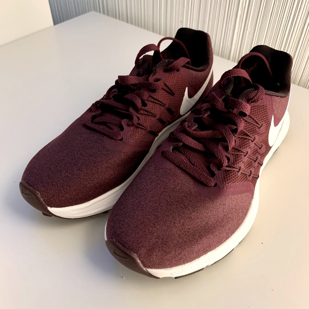Burgundy & White Nike Running Training Shoes